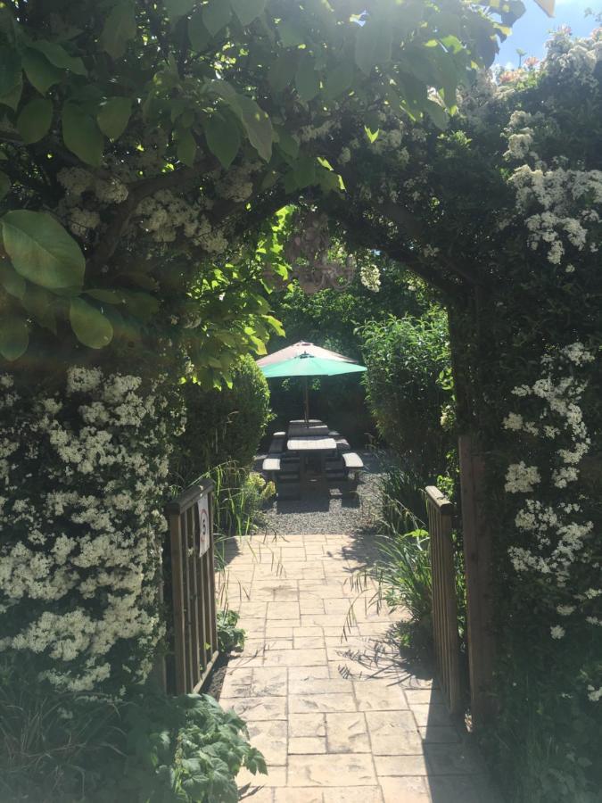 Knottingly The Hawthornes Licensed Guest House מראה חיצוני תמונה